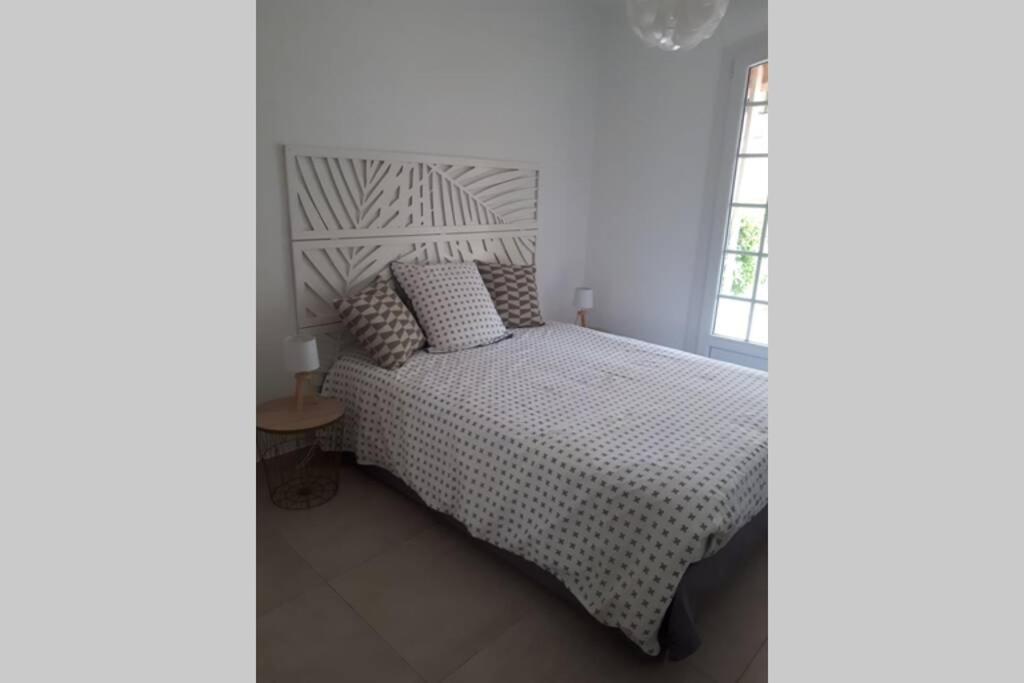 Appartement Superbe T2 lumineux 3*** 10 mn à pied de la plage à Le Pradet Extérieur photo